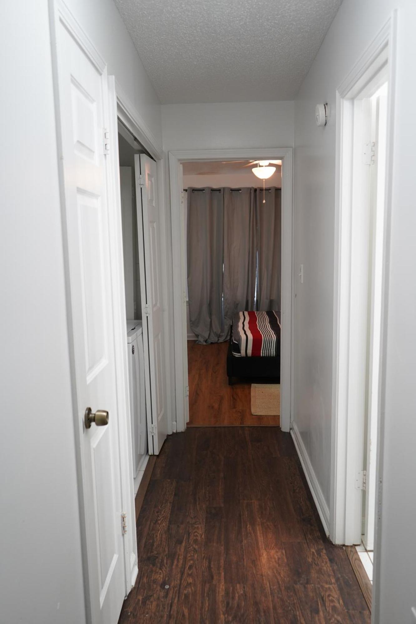Holiday home Cozy Bartlett With Garage, Fenced Backyard *